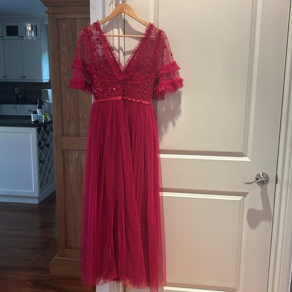 ❌❌SOLD❌❌NWT NEEDLE & THREAD Maybelle Embellished Tulle Fit-&-Flare Dress red 4 - Picture 2 of 13